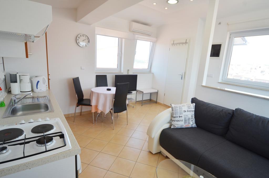 Apartment Zdenac Rovinj Exterior foto