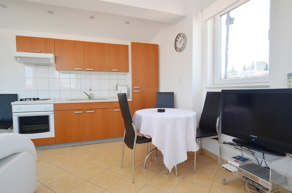 Apartment Zdenac Rovinj Exterior foto